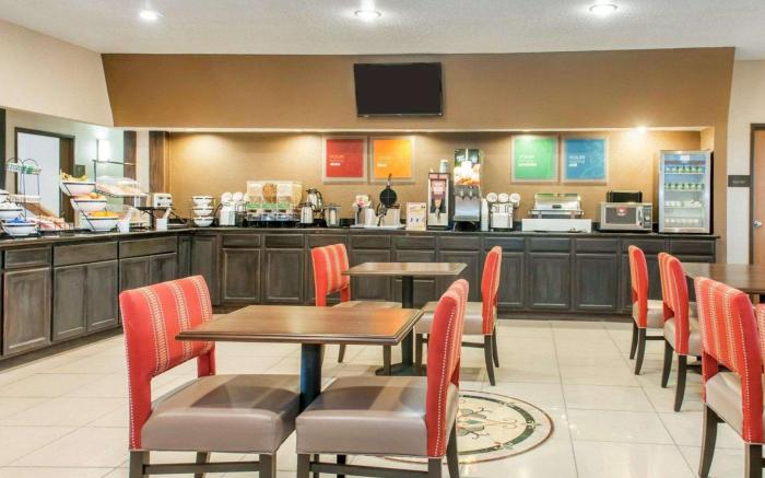 Comfort Inn Warren I-69