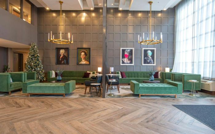 Sandman Signature Ottawa Airport Hotel