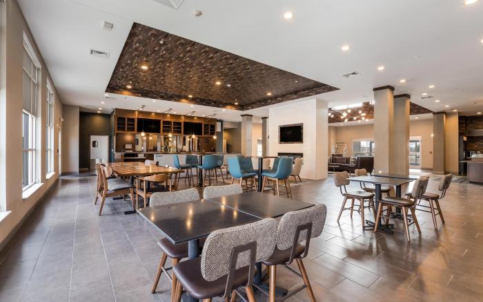 Four Points by Sheraton Elkhart