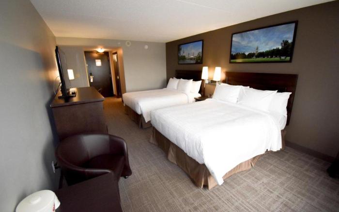 CLUB REGENT CASINO HOTEL BY CANAD INNS