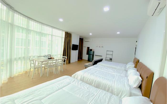 CN Homestay B2 Floor 2 at Nagoya Hill Mall