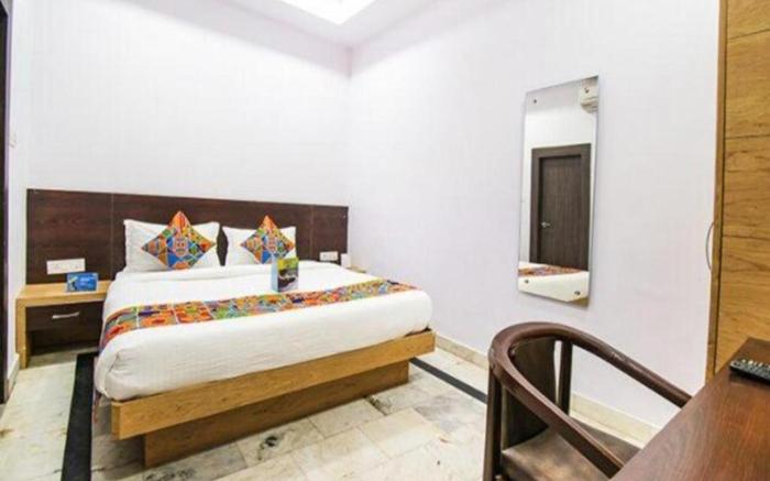 FabHotel Golden Leaf