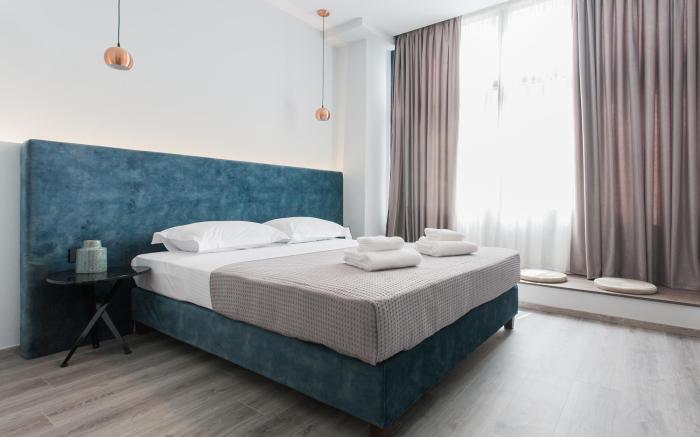 Enattica Monastiraki Living
