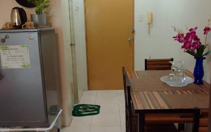Affordable Staycation in Valley Golf