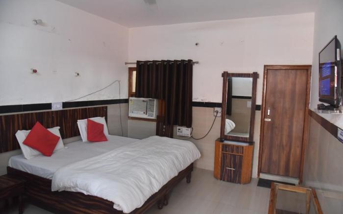 Hotel Goverdhan