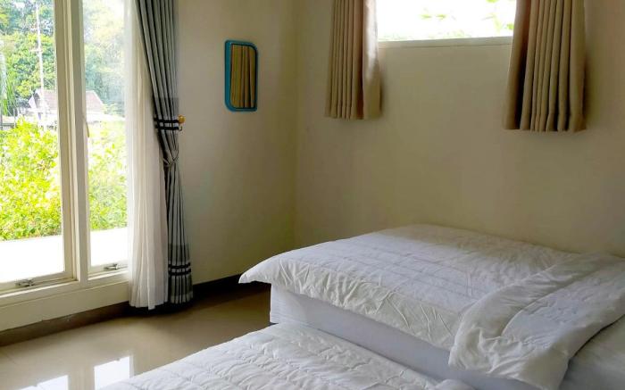 Homestay Amsterdam. 2 lantai, kolam renang pribadi