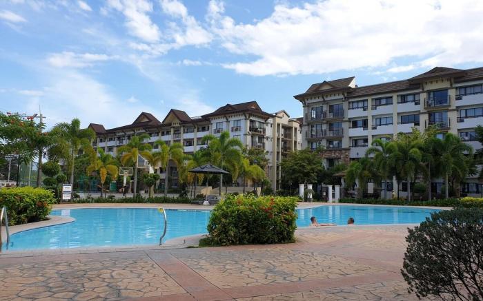 One Oasis Condo Apartment  (back of SM) 6pax