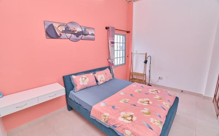 Ngôi nhà hoa hồng