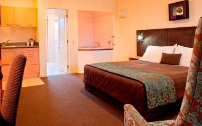 Regal Palms 5 Star City Resort