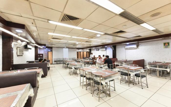 Hotel The First by Goyal Hoteliers