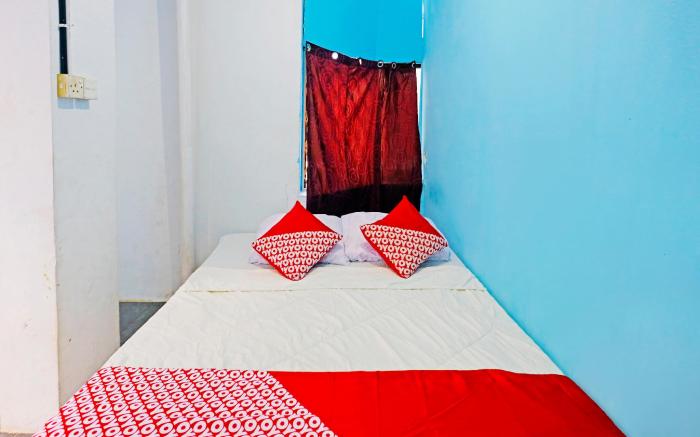 SPOT ON 91591 Rafika Homestay Syariah
