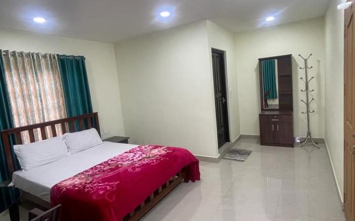 NIDHRA HOMESTAY 
