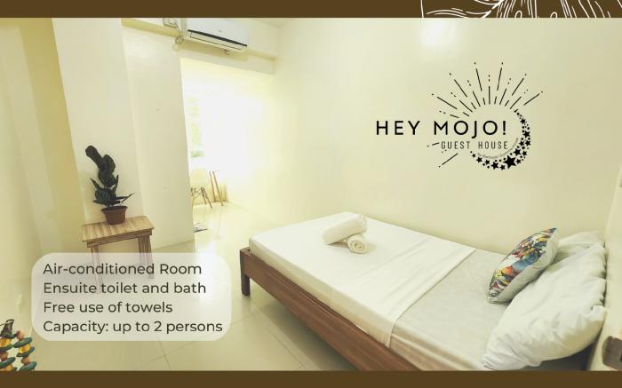 Hey Mojo Guesthouse at Santa Fe, Bantayan Is. 