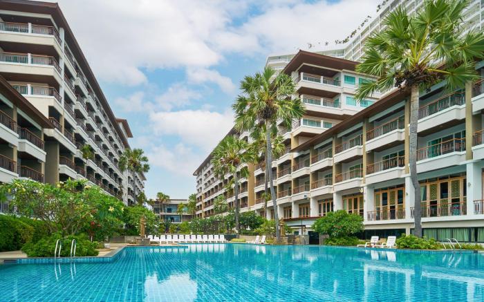 Welcome World Beachfront Resort