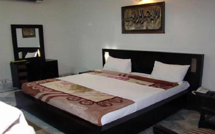Islamabad Lodge