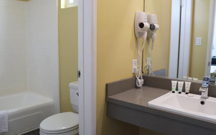 Hometel suites Hotel