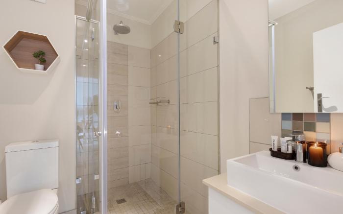 Urban Oasis apartment @apex 