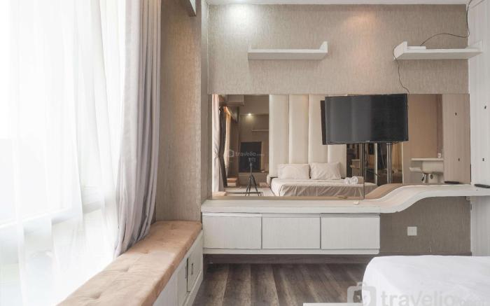 Best Cozy Studio at Ambassade Kuningan By Travelio