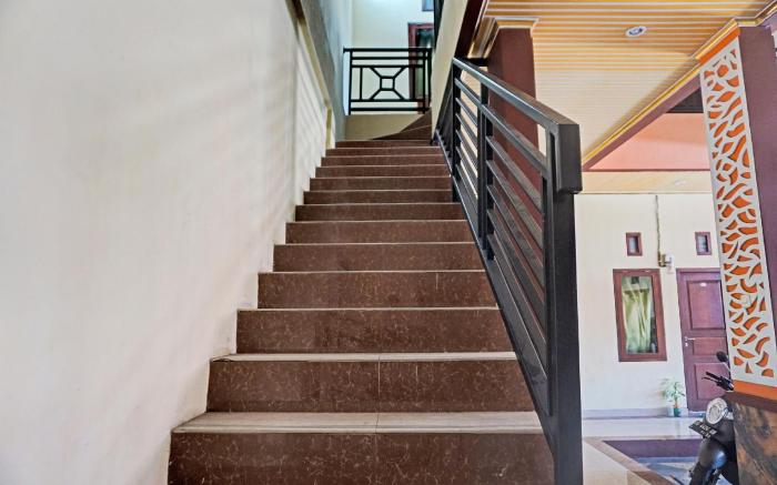 OYO 91649 Orange Homestay Makassar