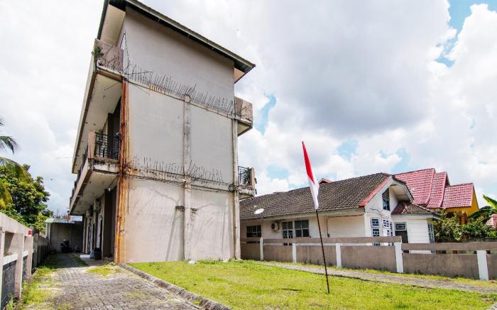 SPOT ON 91598 Oklahoma Homestay Syariah