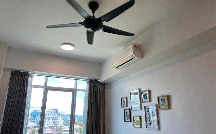 Sutera Avenue 2BR Opposite Kk City Imago 6pax【38】