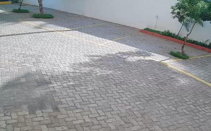 sri saveraa residency