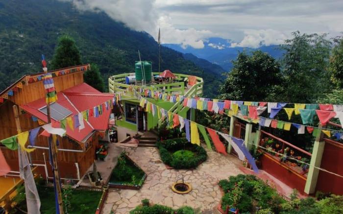Kolakham - The Himalayan Retreat