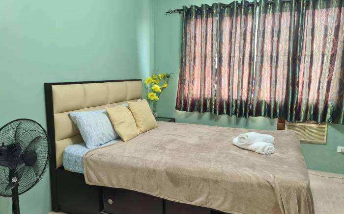 Pet Friendly Transient in Valley Mansions