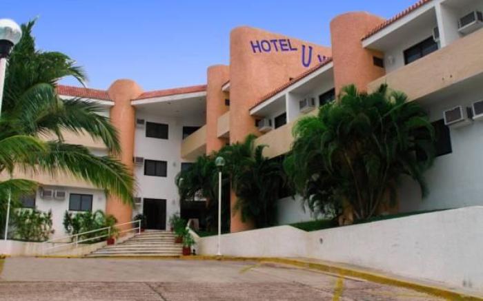 Hotel Uxulkah