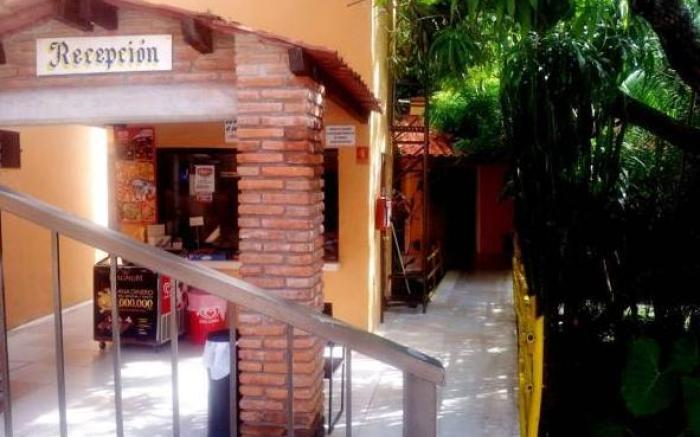 Hotel Uke Inn Teran