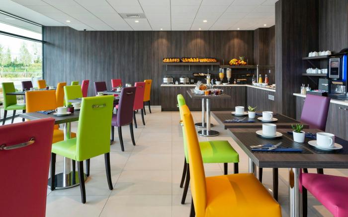 Hotel Roi Soleil Prestige Plaisir - St Quentin