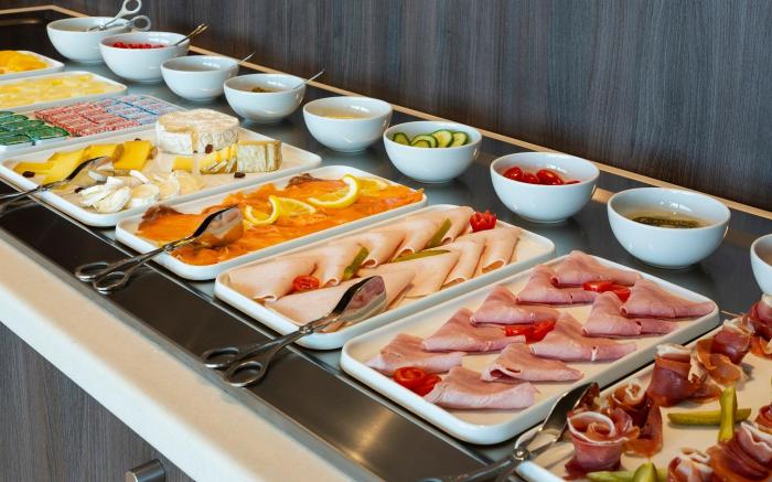 Hotel Roi Soleil Prestige Plaisir - St Quentin