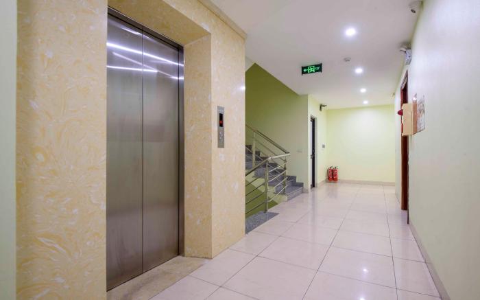 Golden Lotus AirportHotel