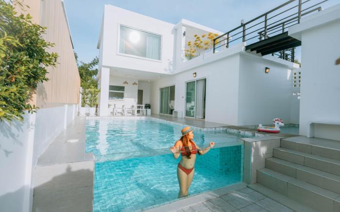 Beige Huahin