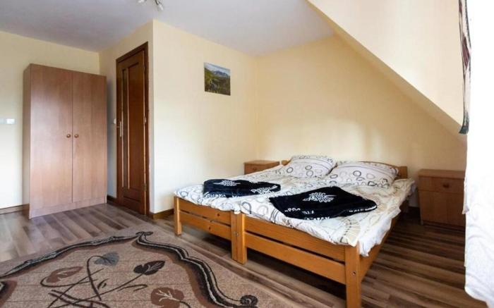 Pokój trzyosobowy z balkonem