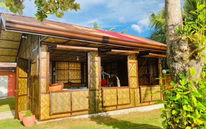 Cabilao Sunset Dive Resort