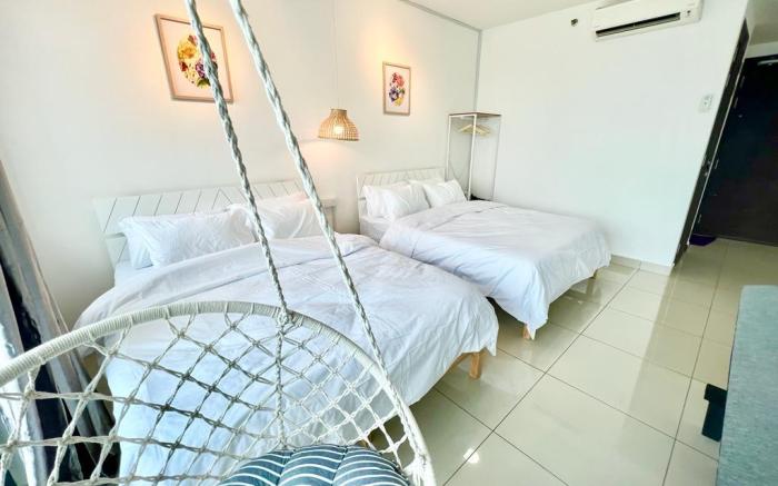 B Cozy Home 1-5 Pax[Wifi&TV]Setia Alam Studio 3Bed