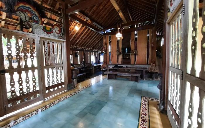 Homestay Kayu Dengan Suasana Pedesaan & Pegunungan