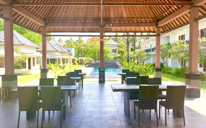 Ariana Beach Resort Amed - Bali 