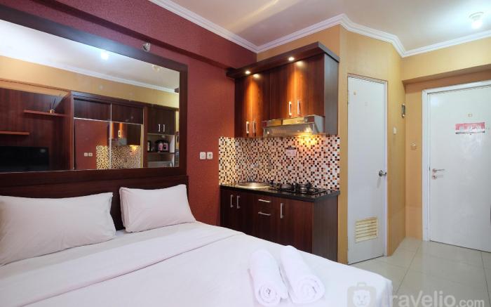Fancy Nice Studio @ Green Pramuka City By Travelio