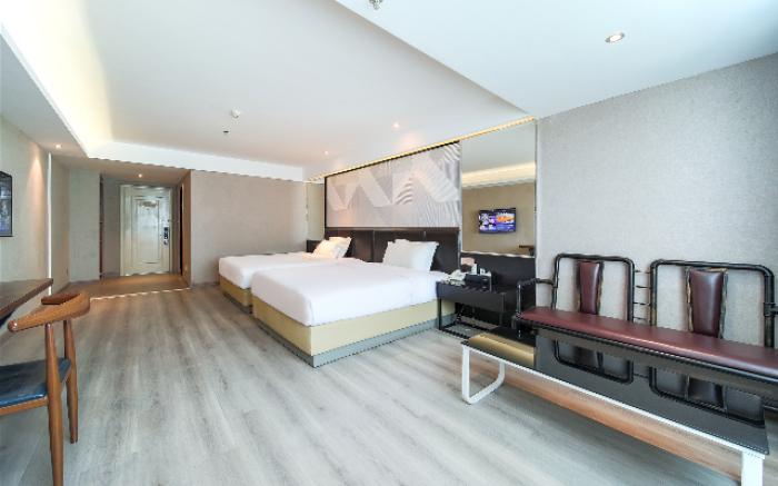 Borrman Hotel Heyuan Party School Wanlong City Fountain