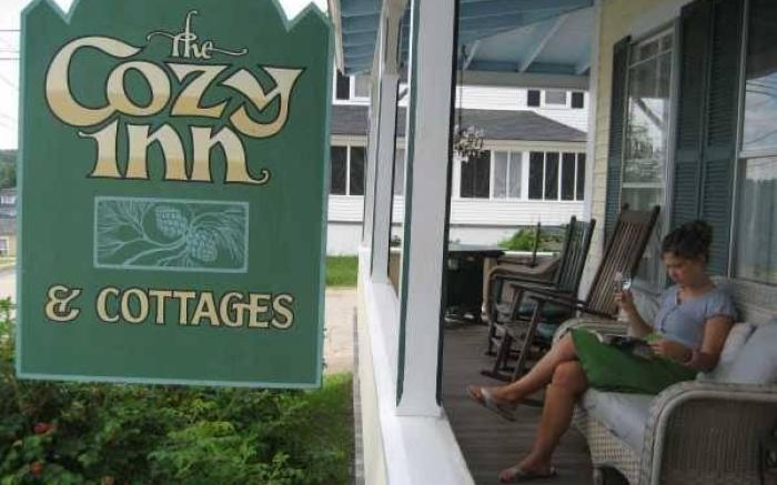 The Lakeview Inn & Cottages