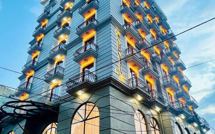 TH BonRoyal Hotel