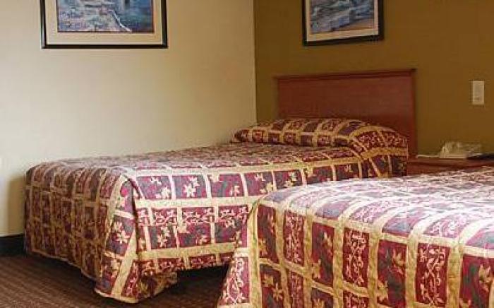 Del Amo Inn