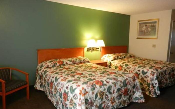 Simply Home Inn & Suites - Riverside