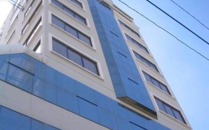Elegance Hotel