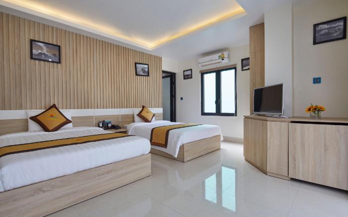 Sunflower Hotel