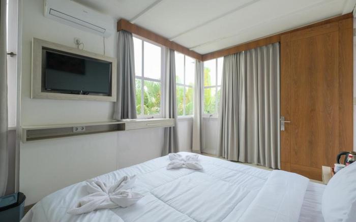 Puri Gading Villa Jimbaran by The Lavana (5 Bedroom Villa)