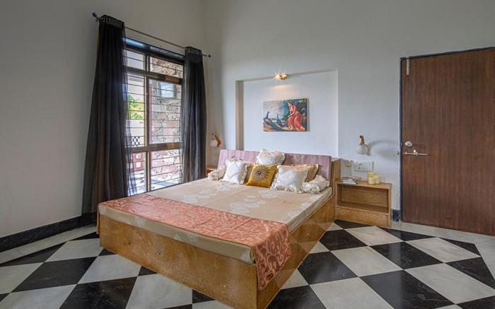 Wild Orchid by StayVista, a hill-view villa