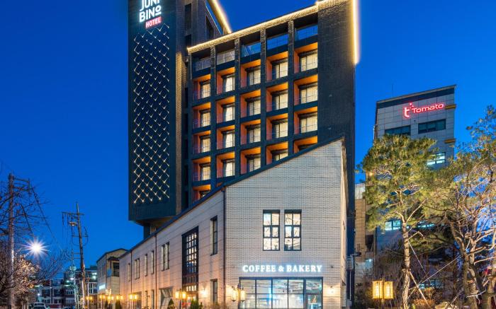 JUNIBINO HOTEL HONGDAE